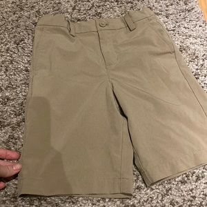 Boys size 7 Vineyard Vines performance shorts